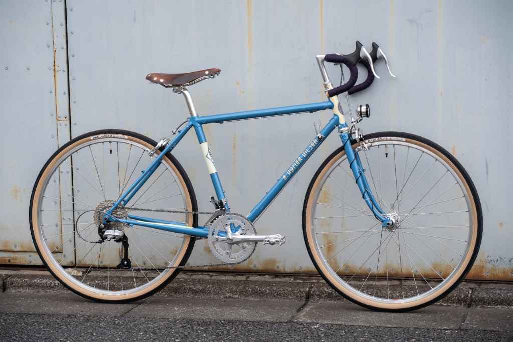 PACENTI×VELO ORANGE* brevet road wheel front (silver) - BLUE