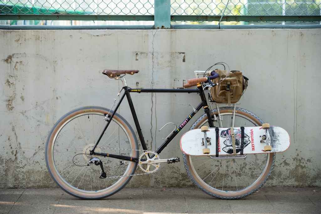 Sent's *CRUST BIKES*canti brake lightning bolt / BUILT BY