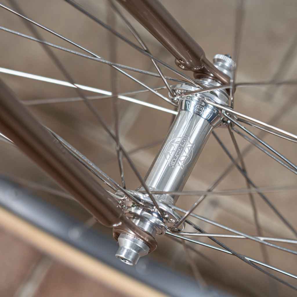 WHITE INDUSTRIES* T11 hub front (polish) - BLUE LUG GLOBAL