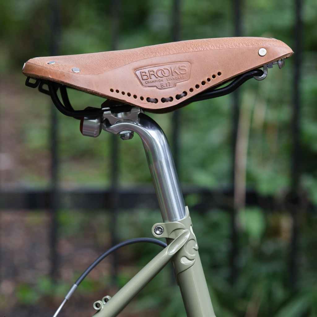 BROOKS* b17 softened (aged) - BLUE LUG GLOBAL ONLINE STORE