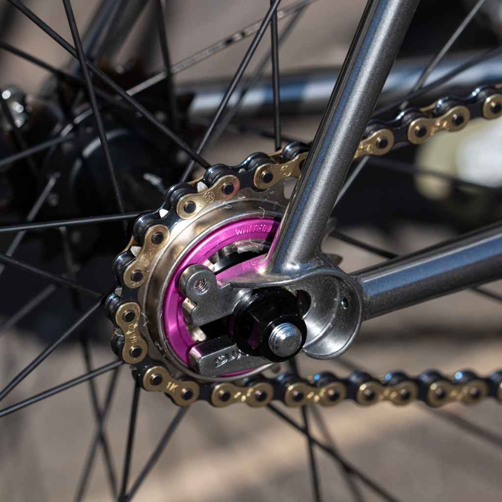 WHITE INDUSTRIES* eno single freewheel (pink) - BLUE LUG