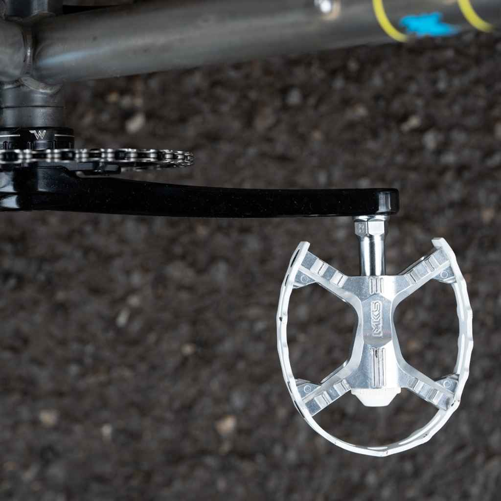 MKS* XC-III bear trap pedal (white) - BLUE LUG GLOBAL ONLINE