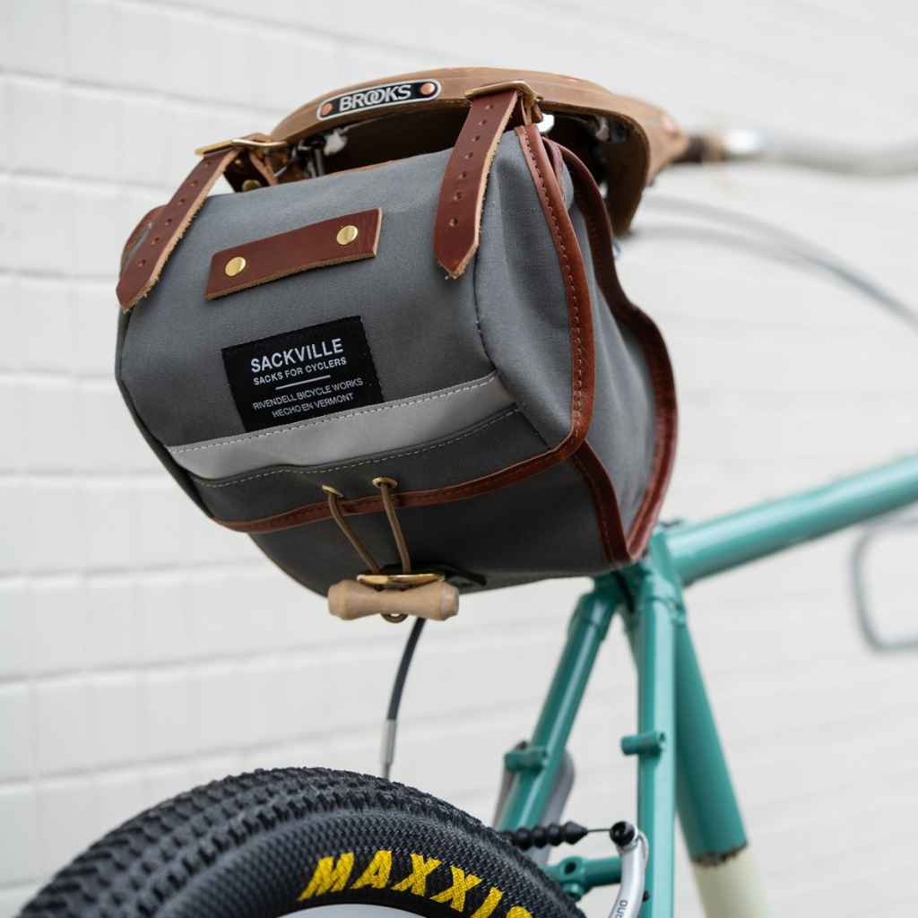 RIVENDELL* sackville banana sack (olive) - BLUE LUG GLOBAL