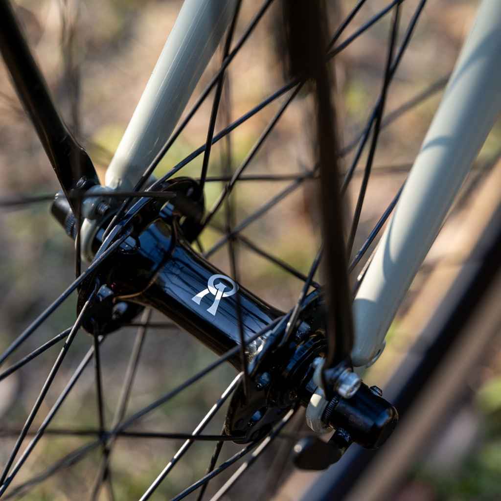 VELO ORANGE* front hub (black) - BLUE LUG GLOBAL ONLINE STORE