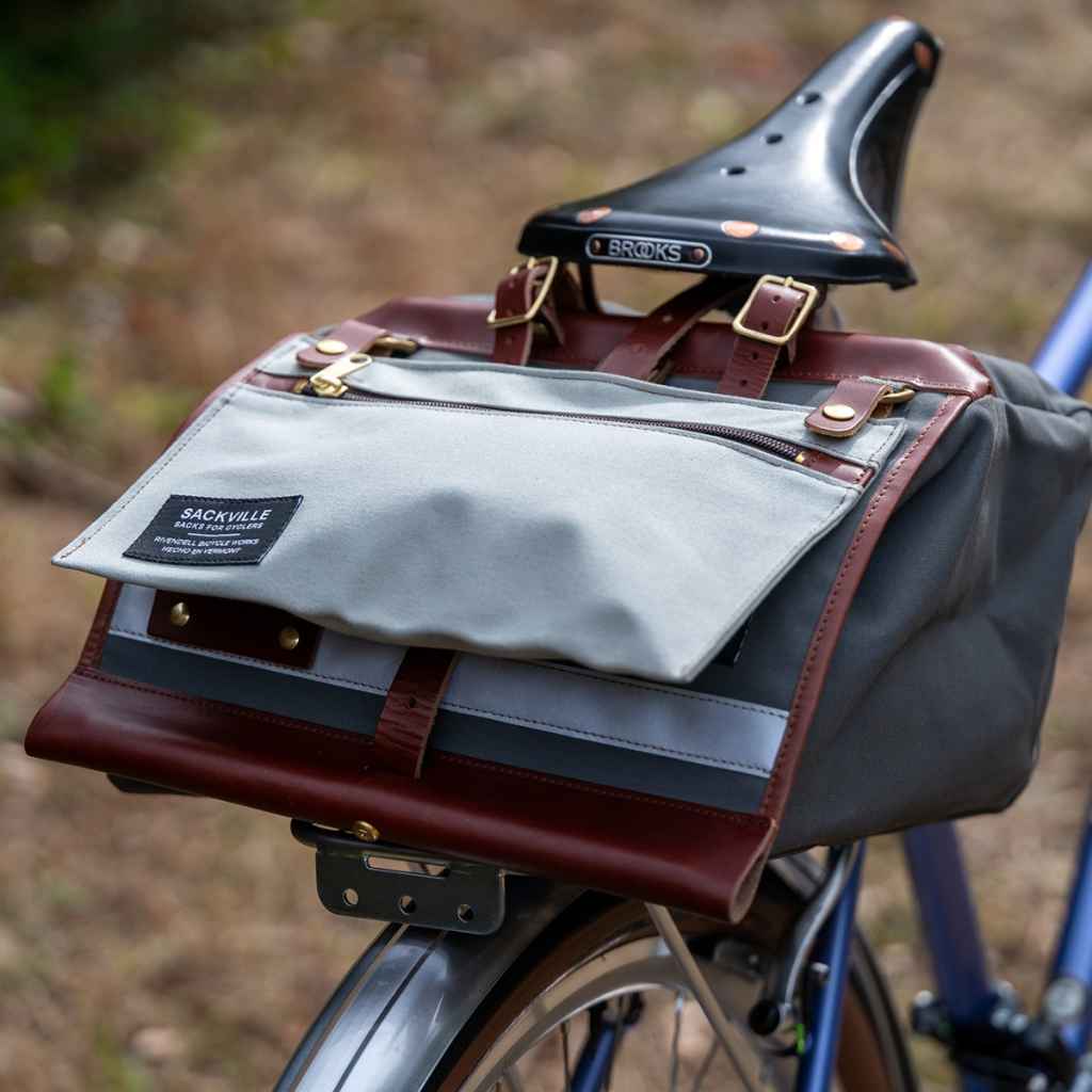 RIVENDELL* sackville kangaroo pouch (charcoal) - BLUE LUG GLOBAL