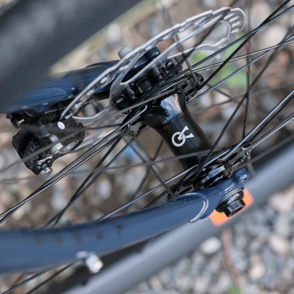 VELO ORANGE* disc hub front (black) - BLUE LUG GLOBAL ONLINE STORE