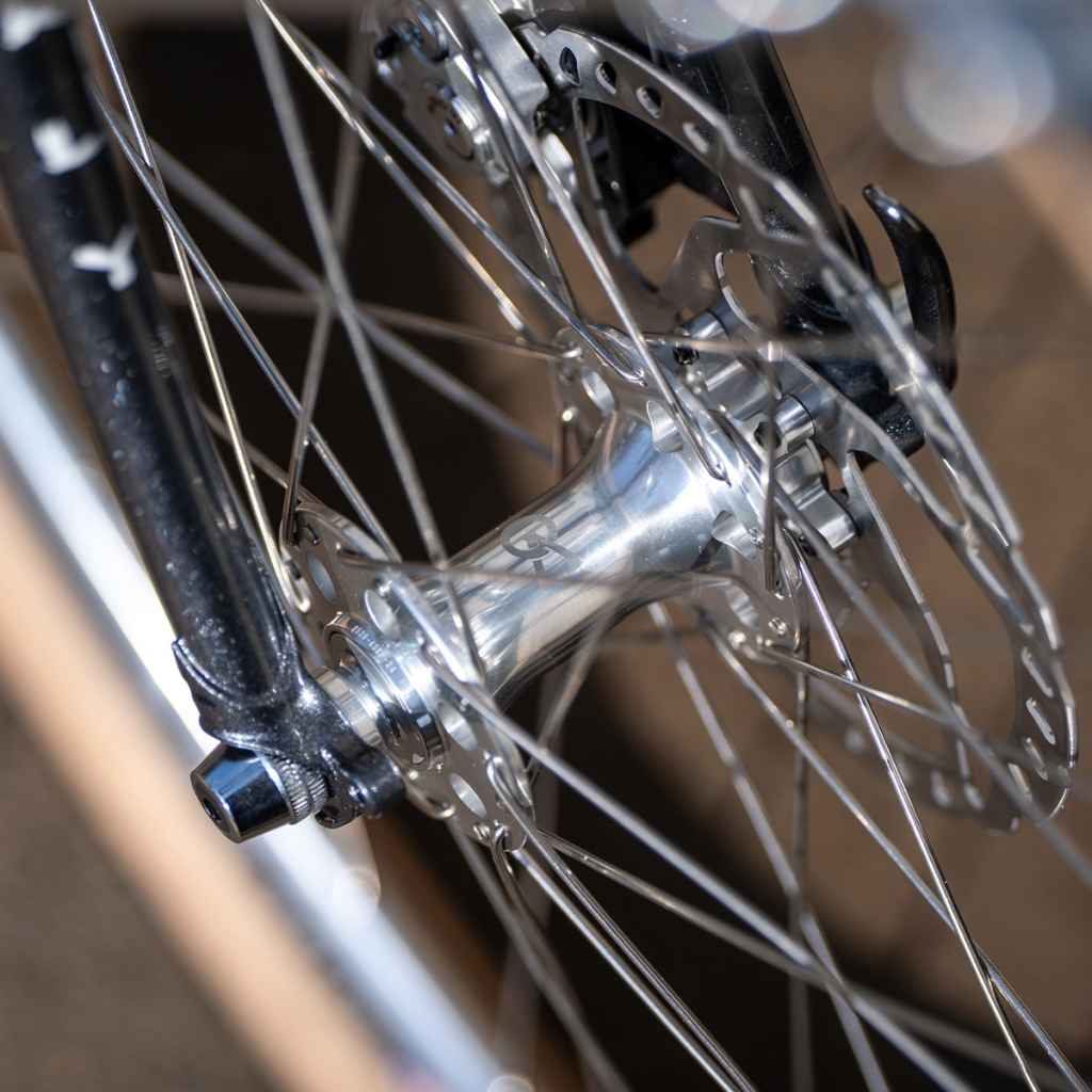VELO ORANGE* disc hub front (silver) - BLUE LUG GLOBAL ONLINE STORE