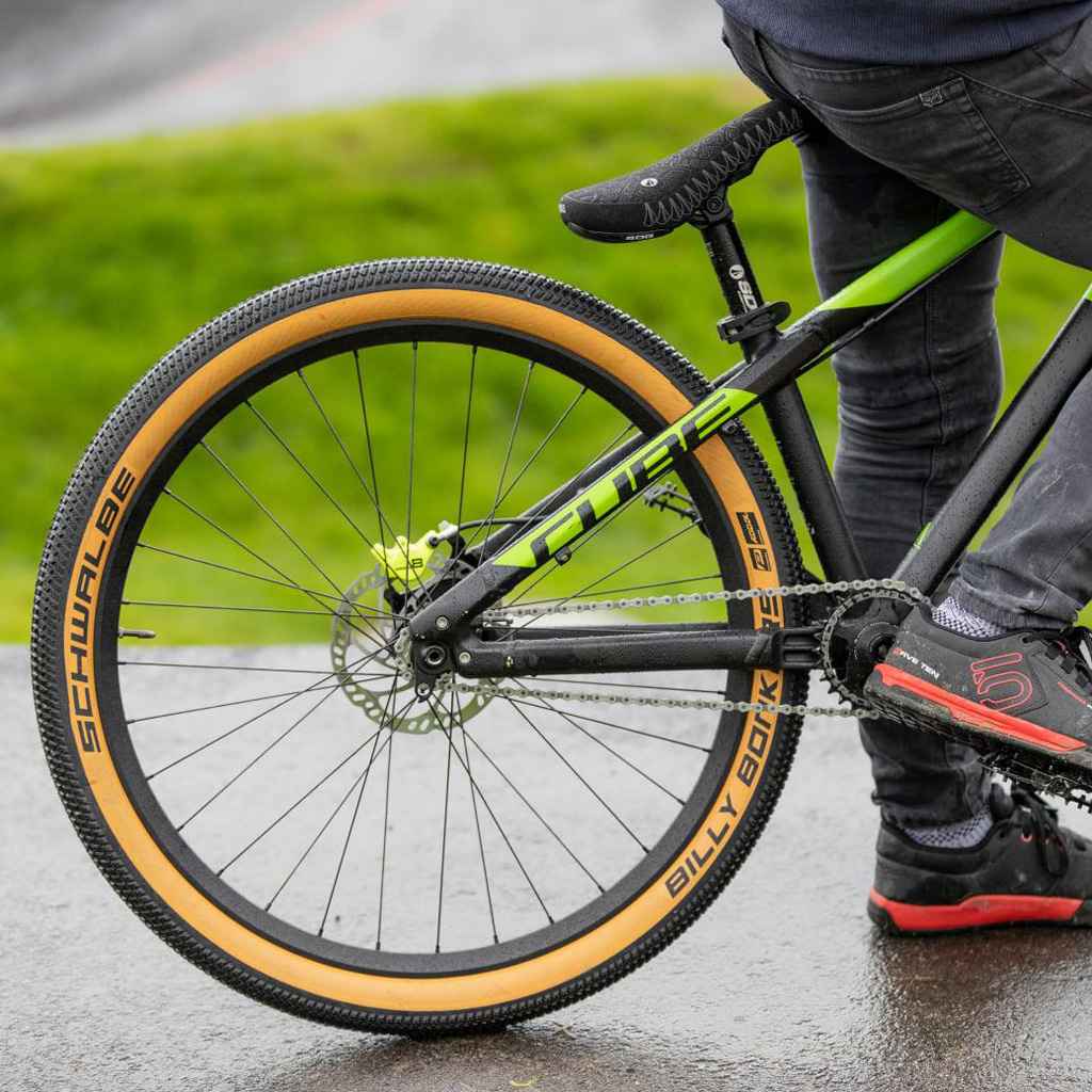 SCHWALBE* billy bonkers tire (black) - BLUE LUG GLOBAL