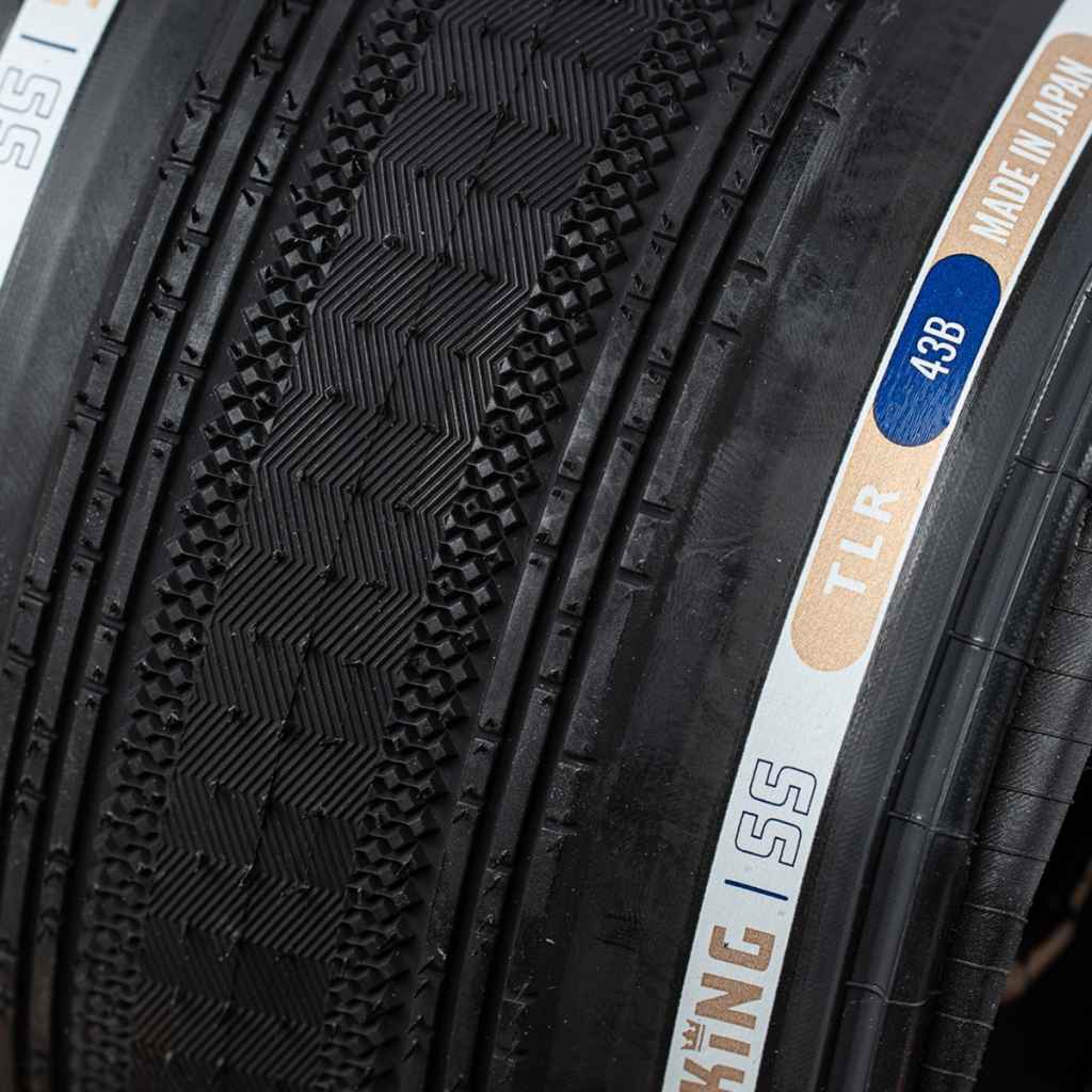 gravel king SS 黒/茶 650b×43b(27.5×1.75) GRAVEL KING SS（グラベルキング SS）650Bx43C アラミドビード