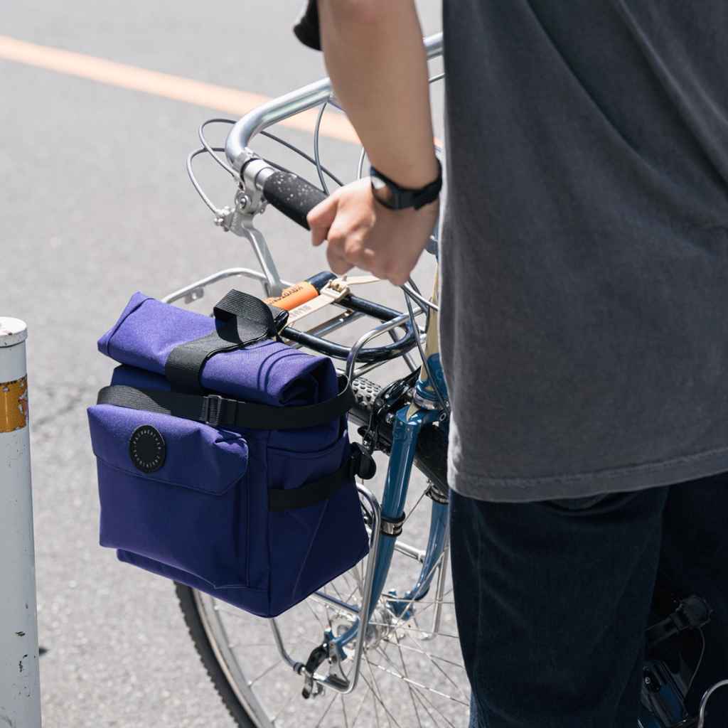 Pannier - FAIRWEATHER BIKE PACIKING CATALOG || BLUE LUG