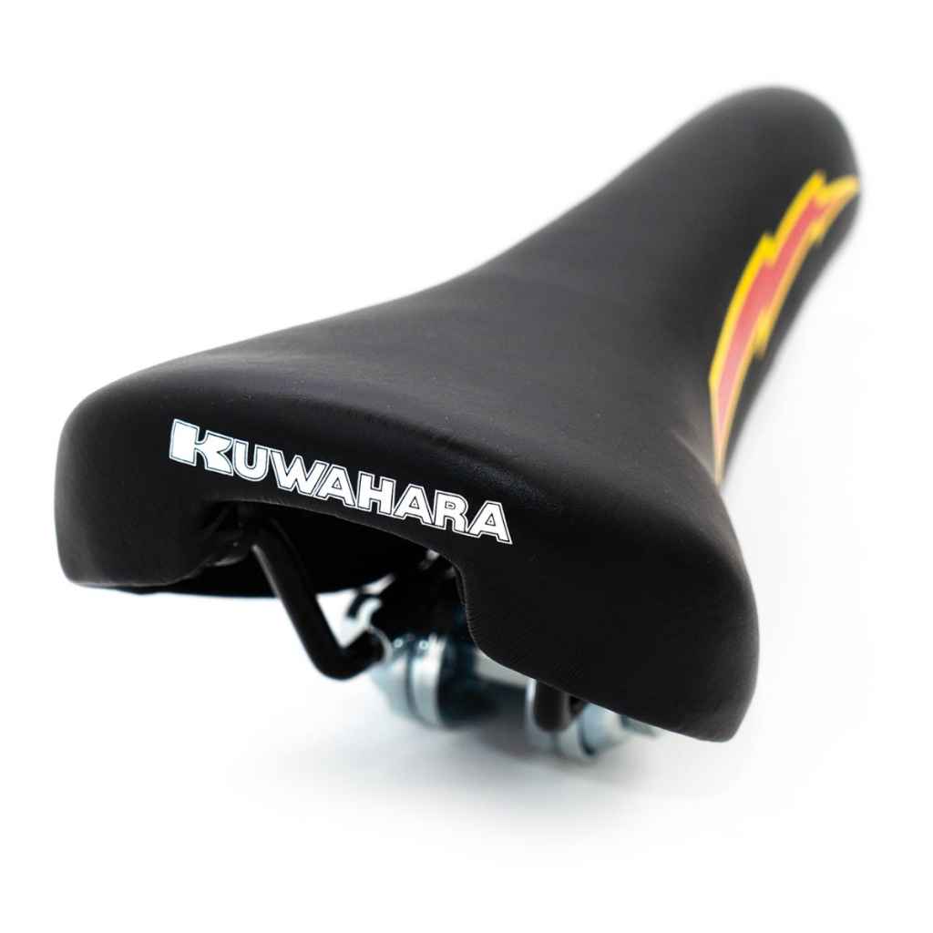 KUWAHARA* lightning saddle (yellow/black) - BLUE LUG ONLINE