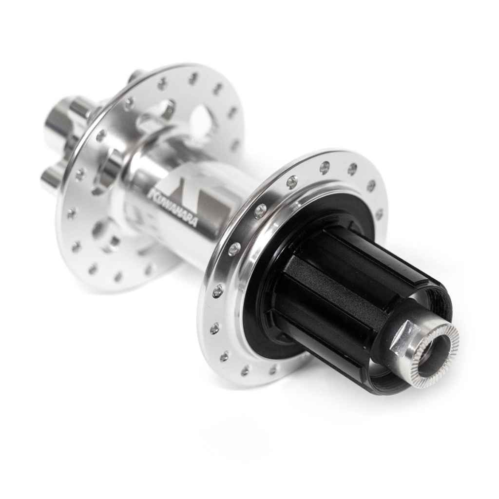 KUWAHARA* diavolo v3 boost hub rear (silver) - BLUE LUG GLOBAL