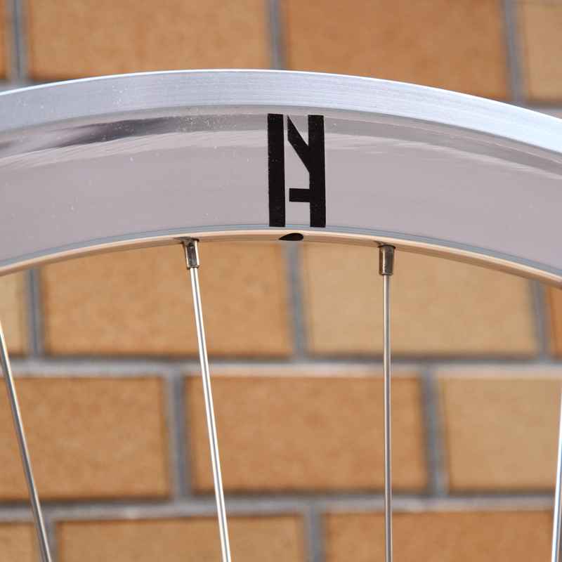 BLUE LUG H plus Sonピスト ホイール 700c ホワイト H PLUS SON* super lite road wheel (polish) - BLUE LUG GLOBAL