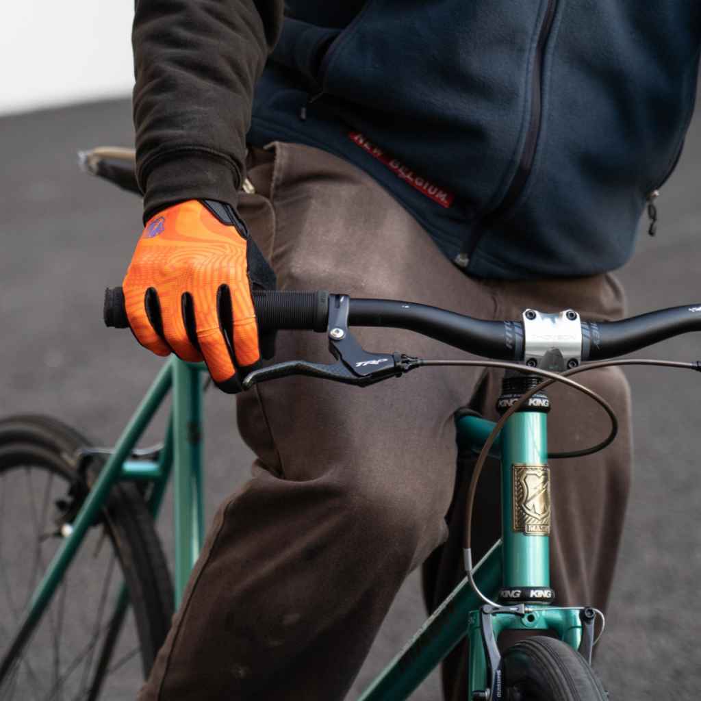 MASH* DND glove (teal/yellow) - BLUE LUG GLOBAL ONLINE STORE