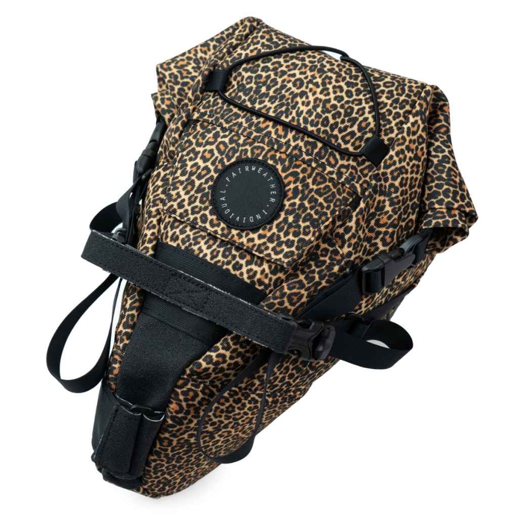 FAIRWEATHER* seat bag (leopard) - BLUE LUG GLOBAL ONLINE STORE