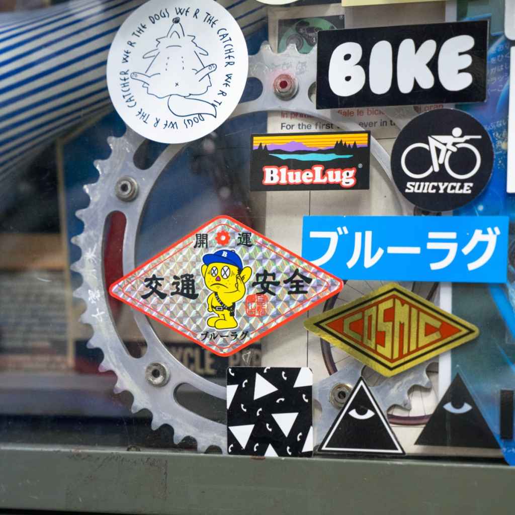 BLUE LUG* lucky&safety sticker (yellow) - BLUE LUG GLOBAL ONLINE STORE