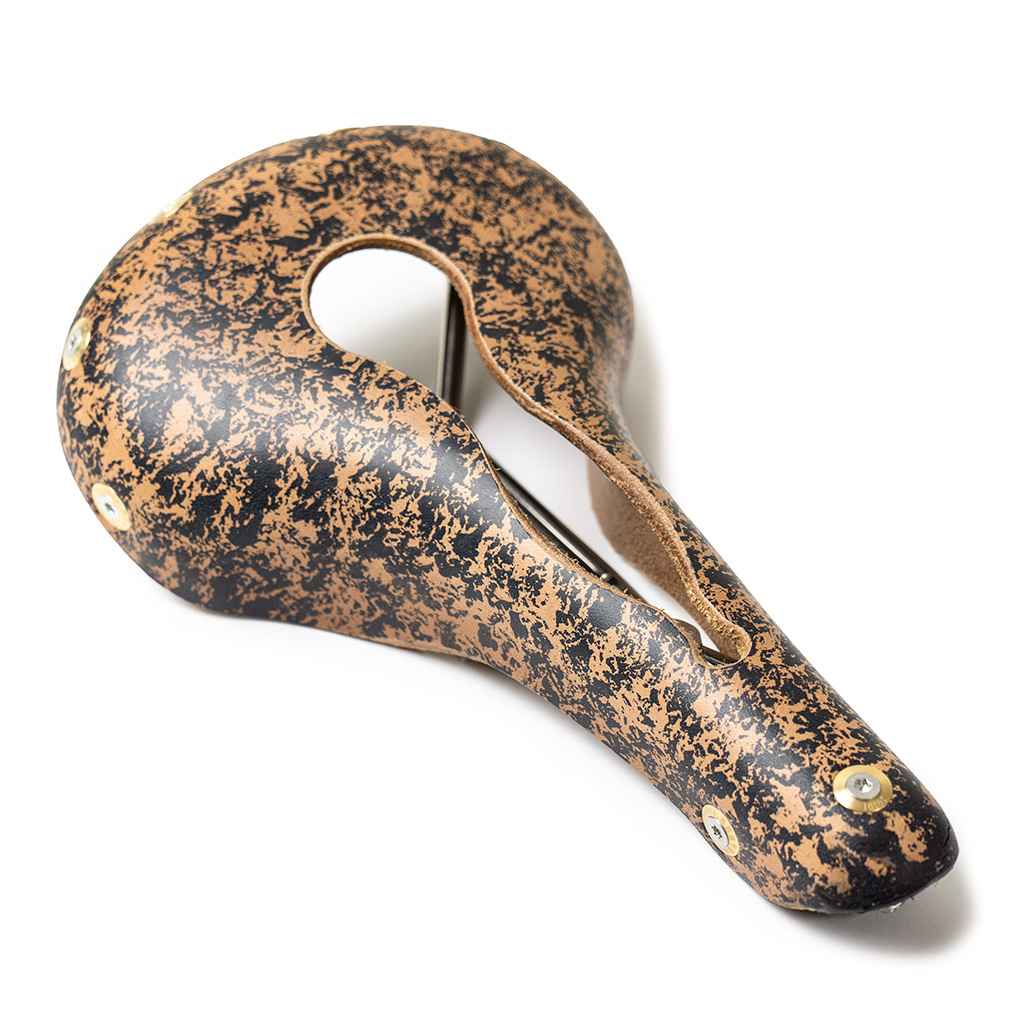 BERTHOUD* aravis open leather saddle (cork) - BLUE LUG GLOBAL