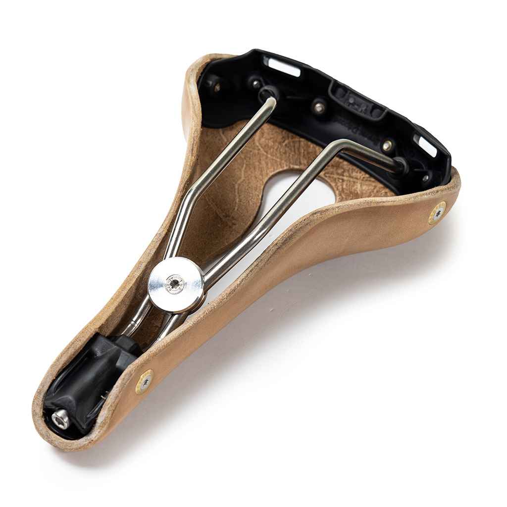 BERTHOUD* aravis open leather saddle (natural) - BLUE LUG GLOBAL