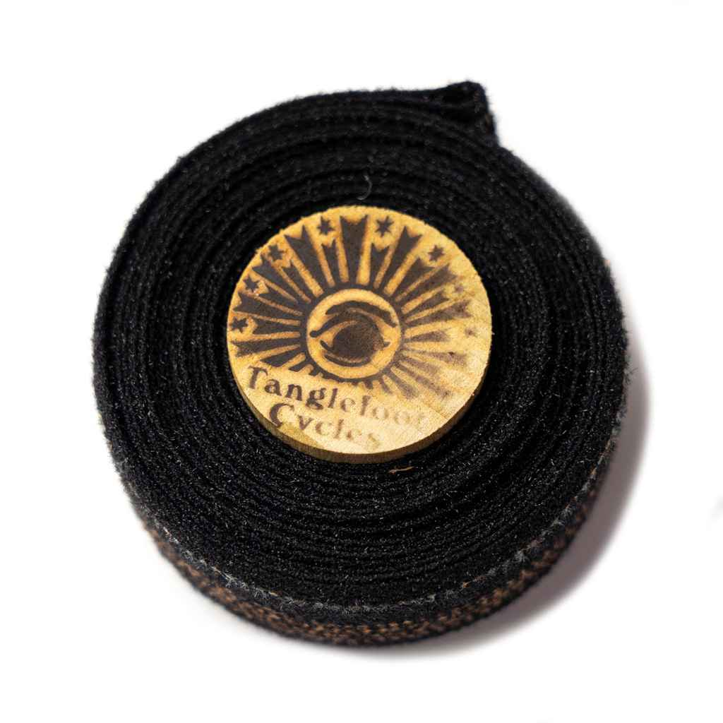 タイトブース　WARNING TAPE BANGLE TIGHTBOOTH WARNING TAPE BANGLE - メルカリ