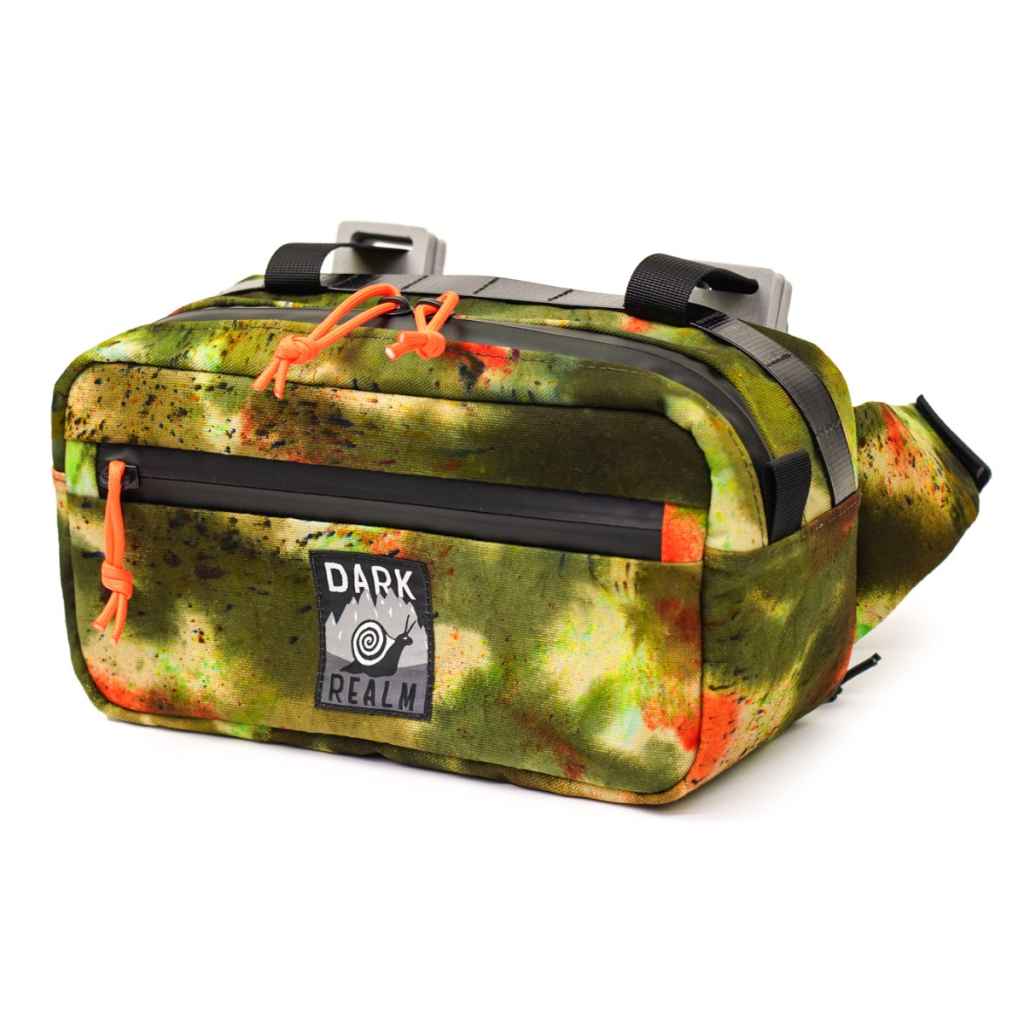 REALM* dual duty hip/handlebar bag XL (gator camo) - BLUE