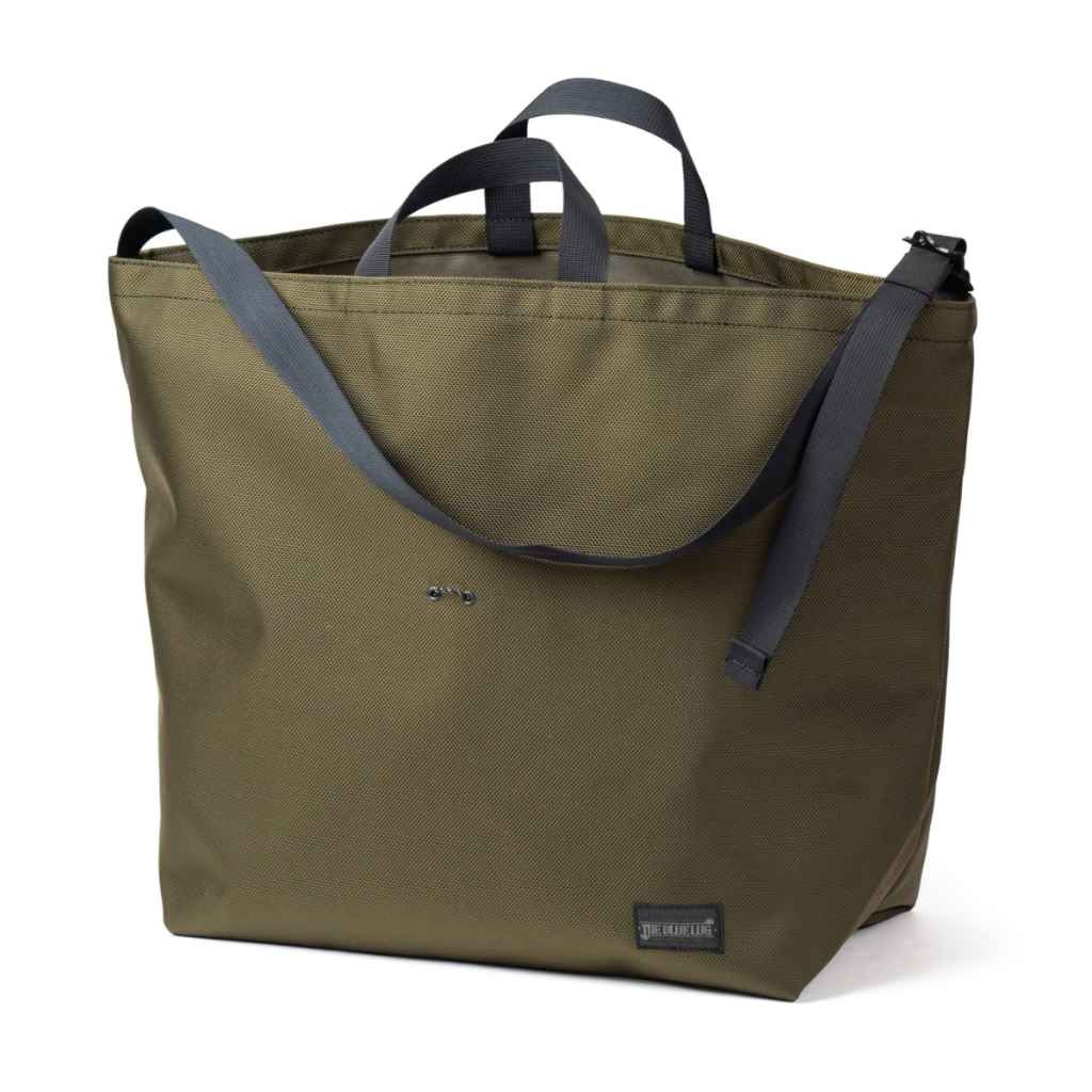 バッグ BLUE LUG* 137 tote (ballistic black) BLUE LUG】137 TOTE (BALLISTIC BLACK) | Humhumhug Online Shop