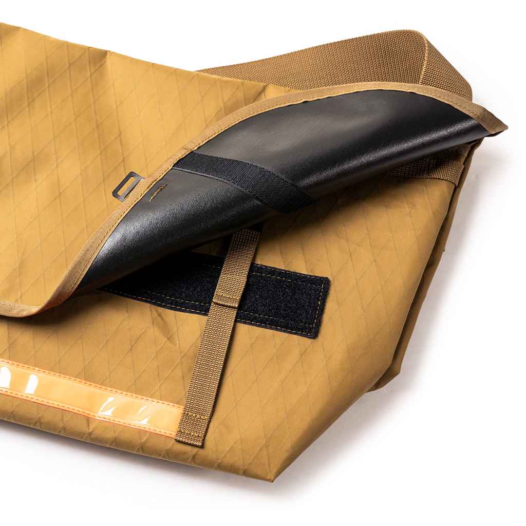 BLUE LUG* the messenger bag half (brown) - BLUE LUG GLOBAL