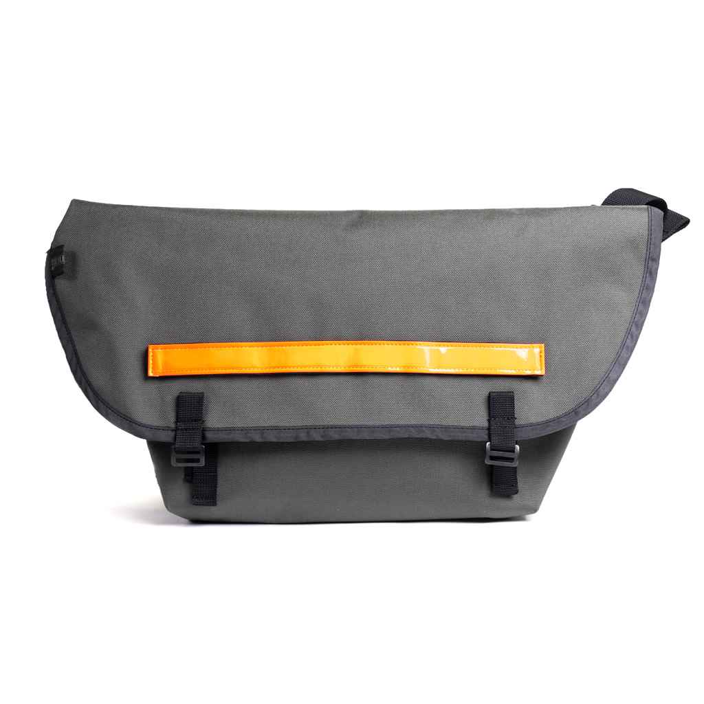 アクセサリー *BLUE LUG* the messenger bag half (grey) BLUE LUG* the messenger bag half (gray/reflector) - BLUE LUG