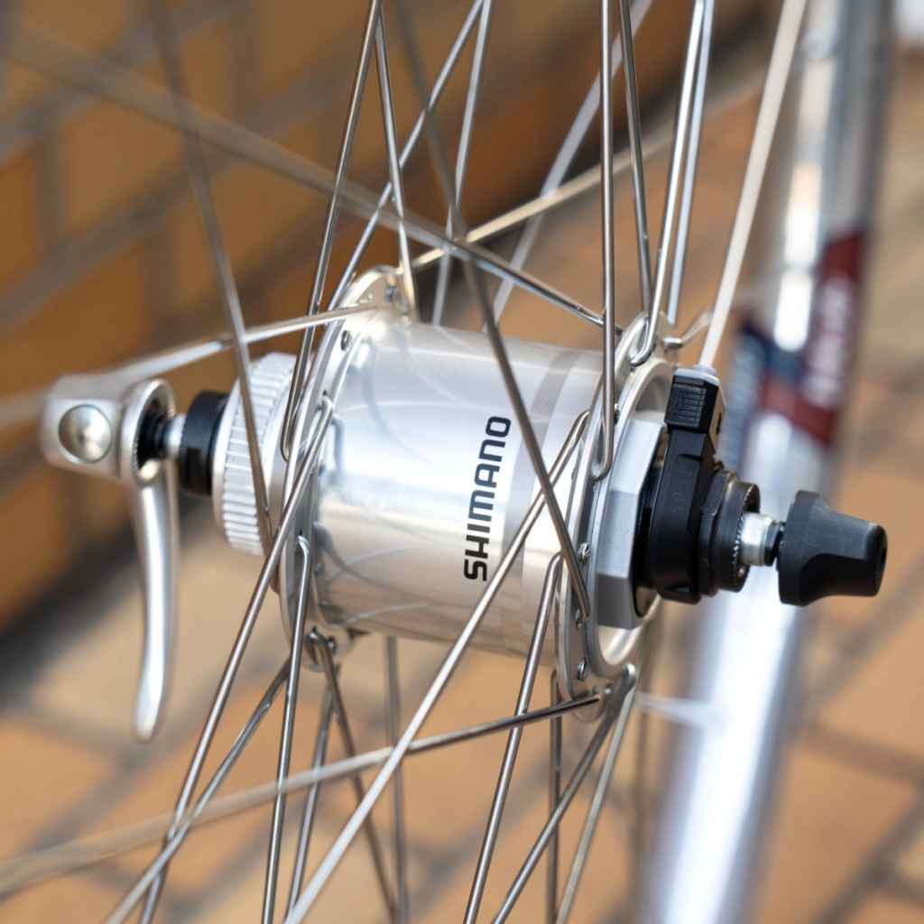 VELOCITY* cliffhanger 650B dynamo wheel (polish) - BLUE LUG GLOBAL