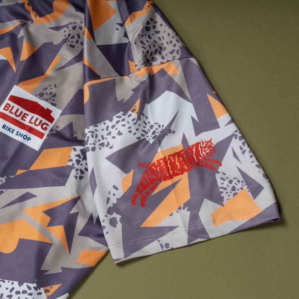 TEAM DREAM×BLUE LUG* big print tech tee - BLUE LUG GLOBAL ONLINE STORE