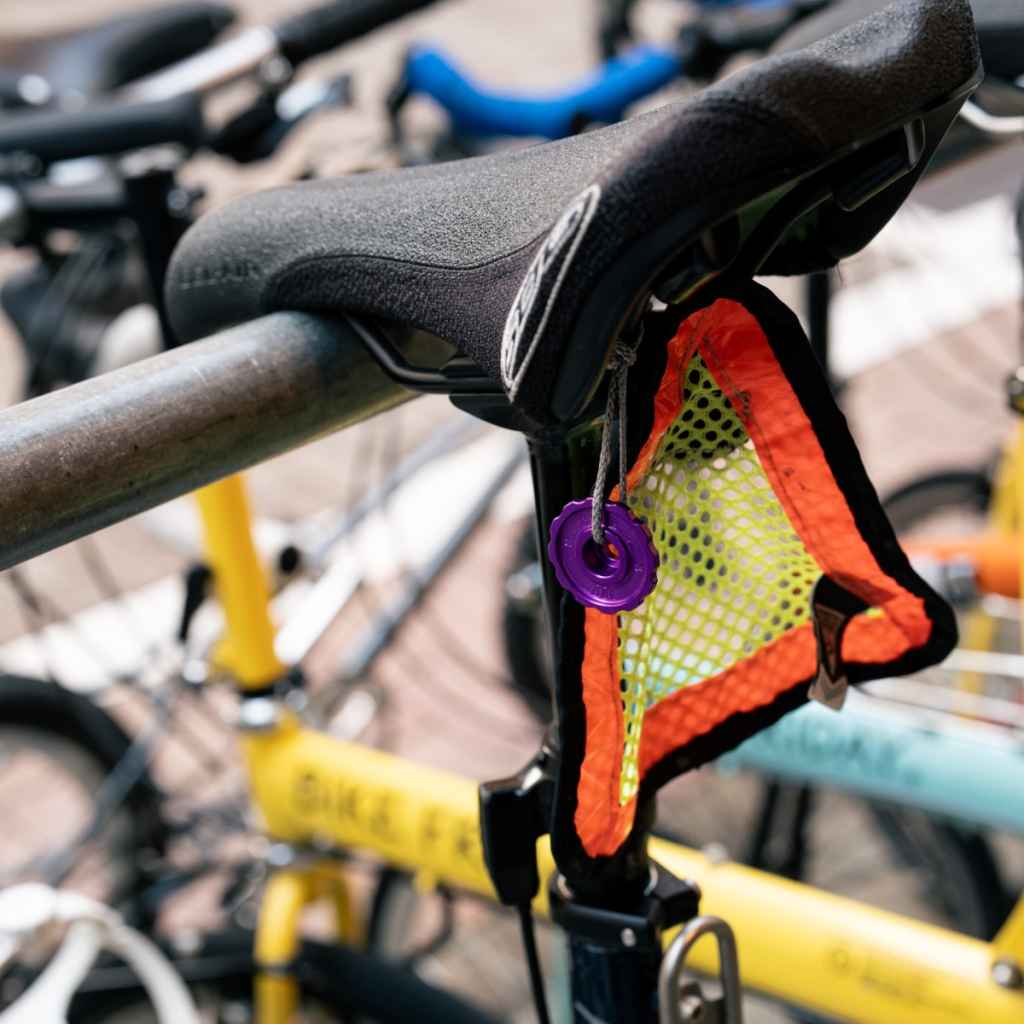 PAUL* klamper stem top cap (black) - BLUE LUG GLOBAL ONLINE STORE