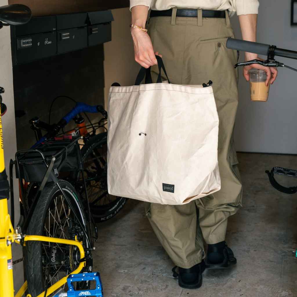 BLUE LUG* 137 tote (ballistic navy) - BLUE LUG GLOBAL ONLINE STORE