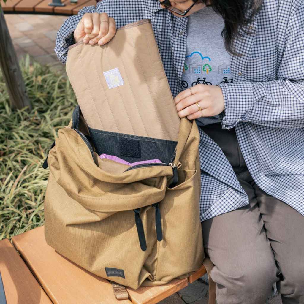 BLUE LUG* THE DAY PACK (all coyote) 【公式通販】
