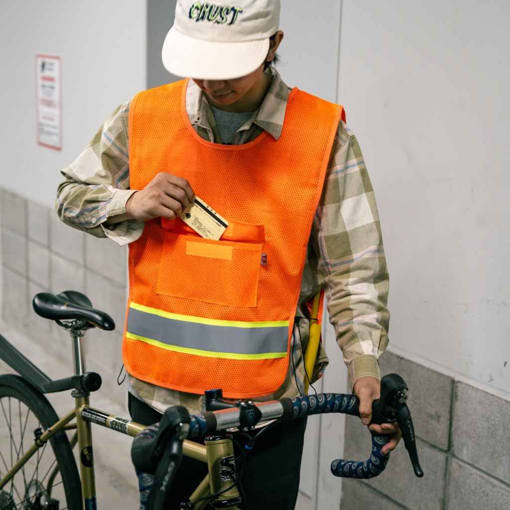 BLUE LUG* kangaroo safety vest (orange) BLUE LUG GLOBAL ONLINE STORE