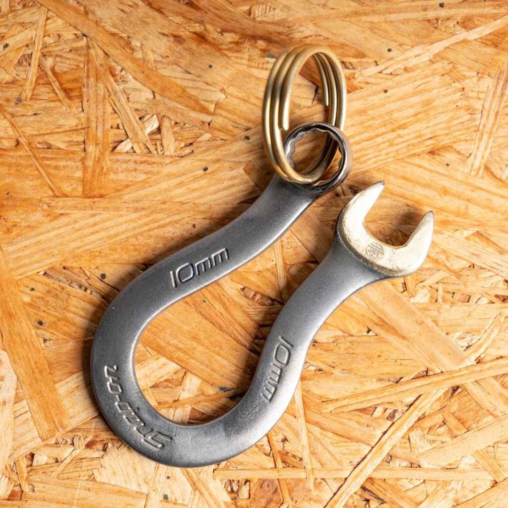 REW10WORKS Wrench Keyhook (LOBSTER 10mm） REW10 WORKS* wrench key hook (snap-on） - BLUE LUG GLOBAL ONLINE STORE