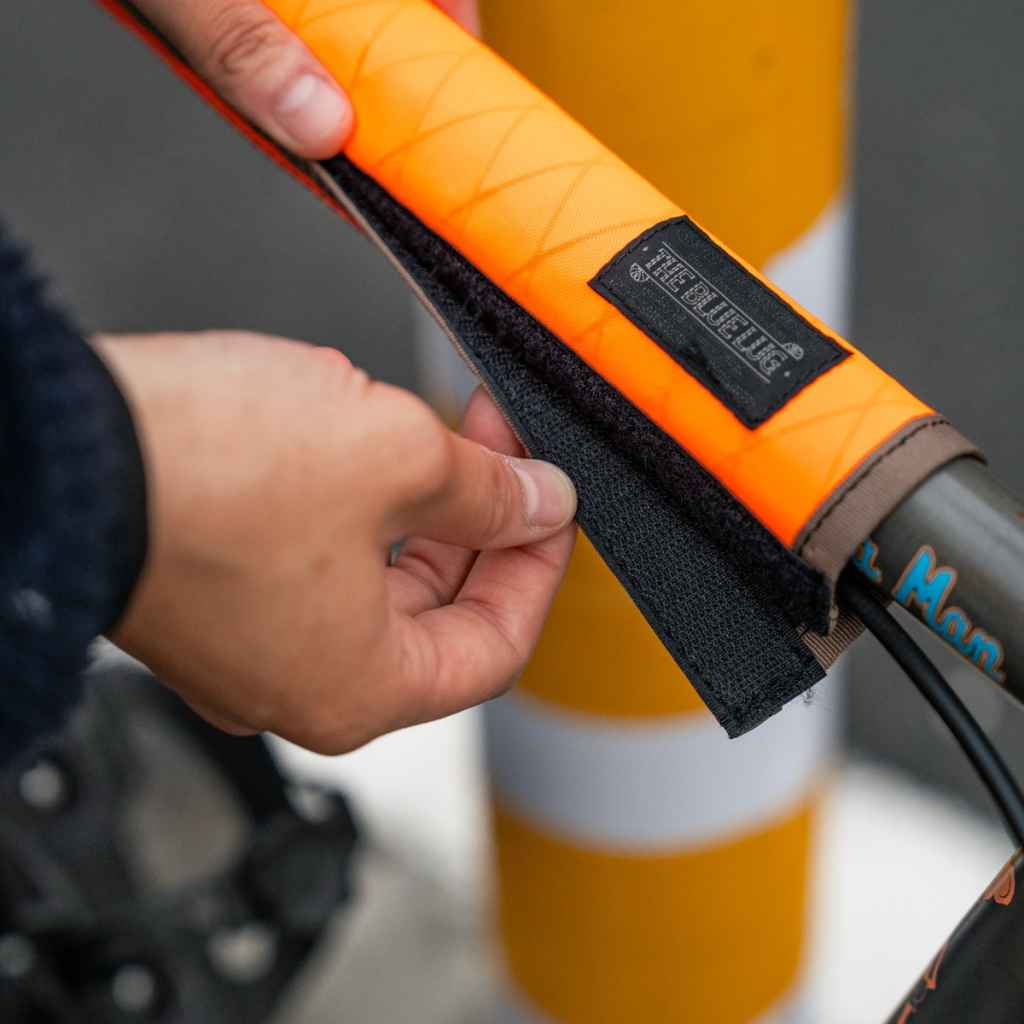 BLUE LUG* frame pad (flash orange) - BLUE LUG GLOBAL ONLINE STORE