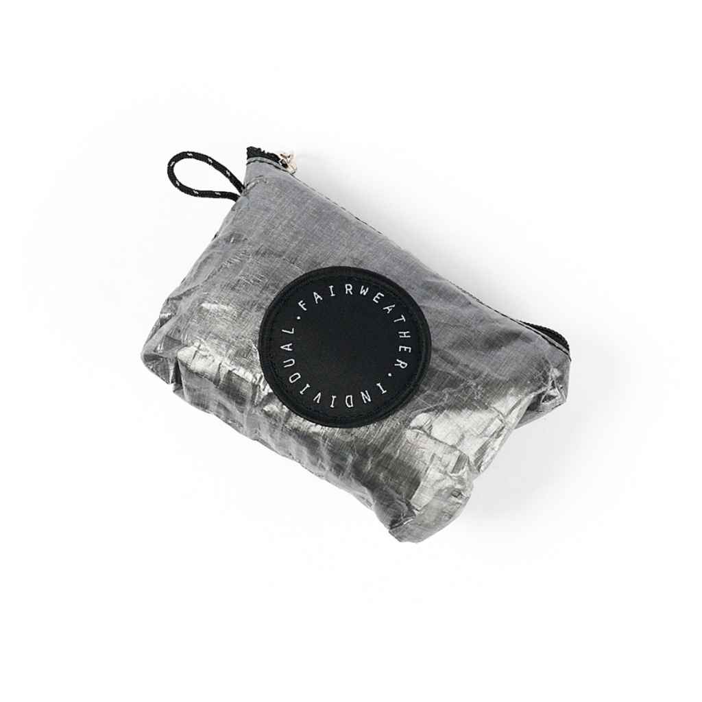 FAIRWEATHER* packable sacoche (dyneema black) - BLUE LUG