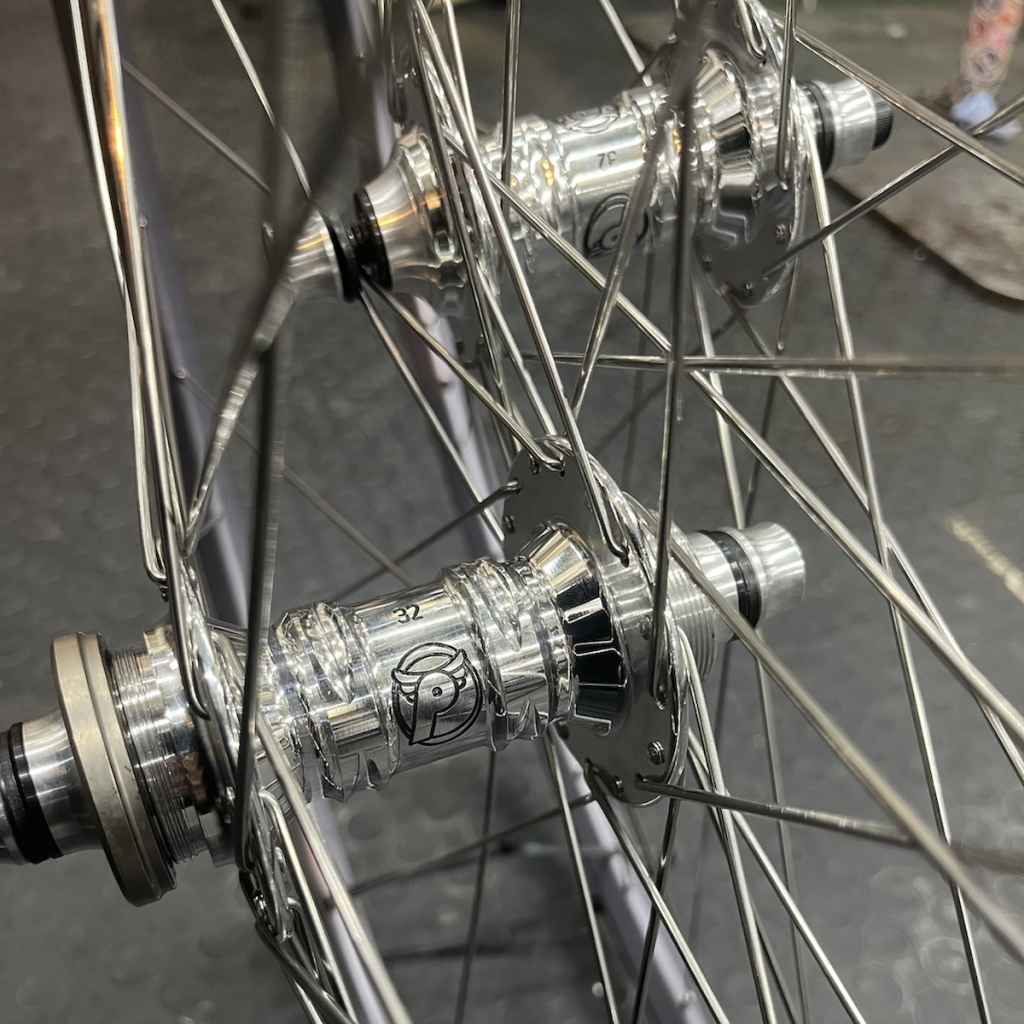 PROFILE RACING* track hub front (polish) - BLUE LUG GLOBAL ONLINE