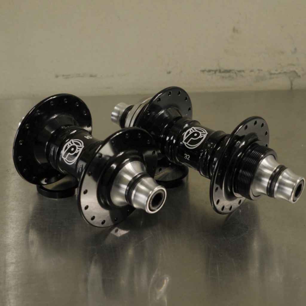 PROFILE RACING* track hub rear (black) - BLUE LUG GLOBAL ONLINE STORE