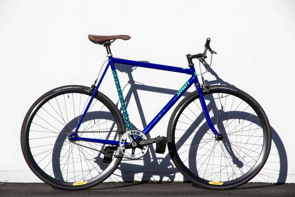 VELOCITY* deep-v track wheel (all black) - BLUE LUG GLOBAL ONLINE