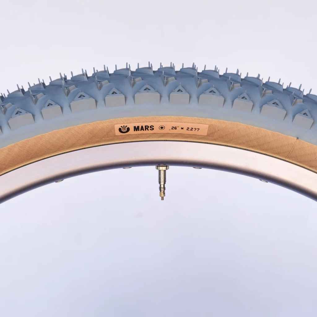 ULTRADYNAMICO* mars rozzo tire (gray) - BLUE LUG GLOBAL ONLINE STORE