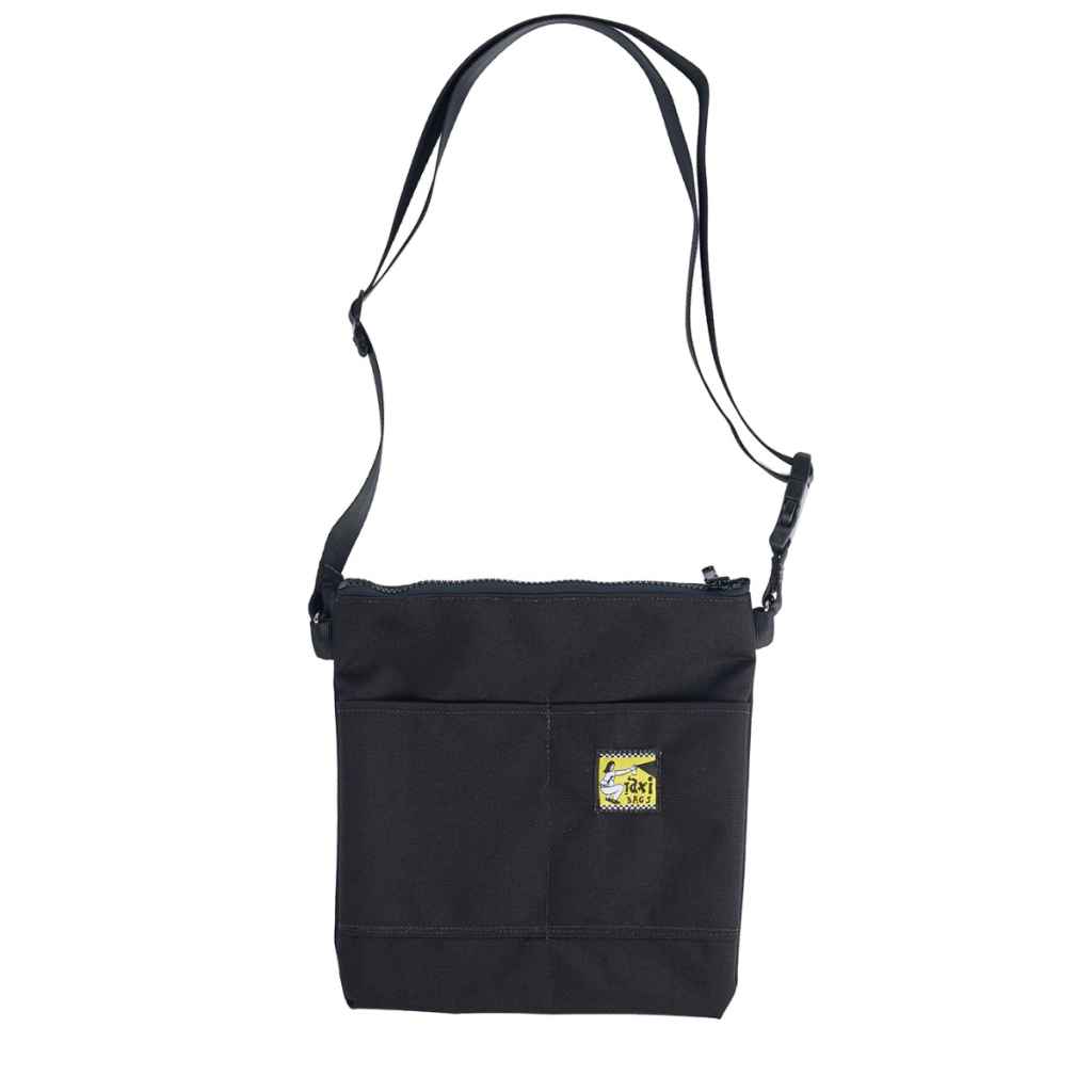 S*s様 TAXI BAGS BLUE LUG TAXI BAGS* pouch with strap (L/black) - BLUE LUG GLOBAL ONLINE STORE