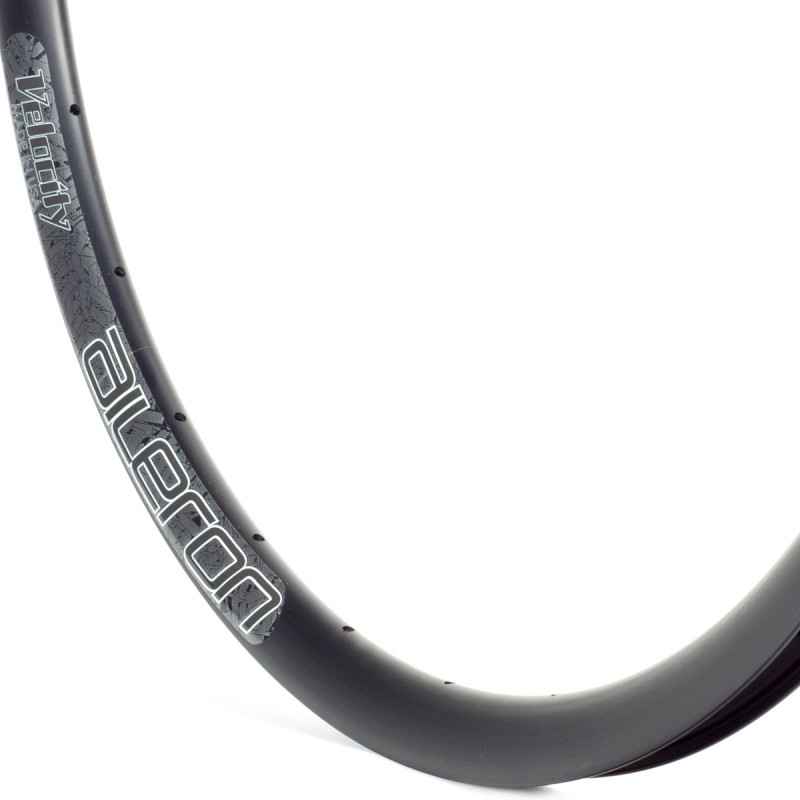 Velocity Aileron リム 2本セット black 700c 28H VELOCITY* aileron rim (black) - BLUE LUG GLOBAL ONLINE STORE